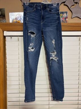 American Eagle Ripped Blue Jeans